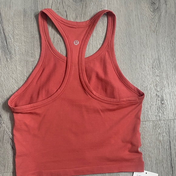 Lululemon Swiftly Tech Cropped Racerback Tank - Picture 2 of 4